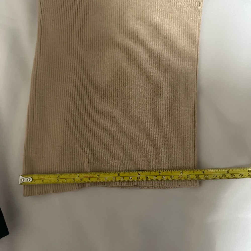 BCBG Black and Cream Colorblock pants and top sleevesless size small NWT. - Picture 14 of 16